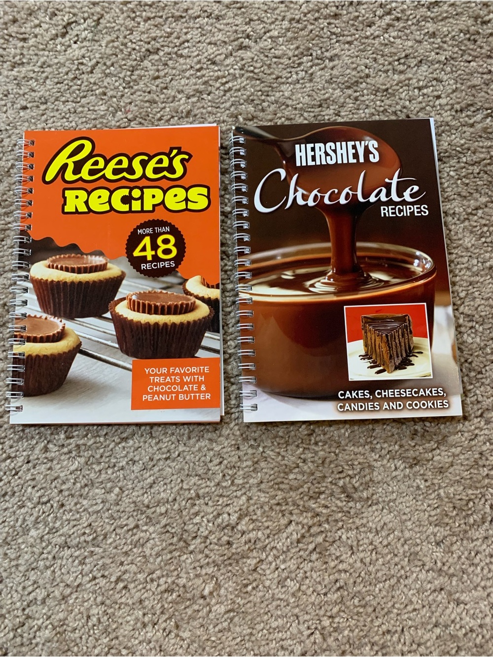 Hershey & Resse’s Chocolate PB Recipes Cookbooks. Lot of 2